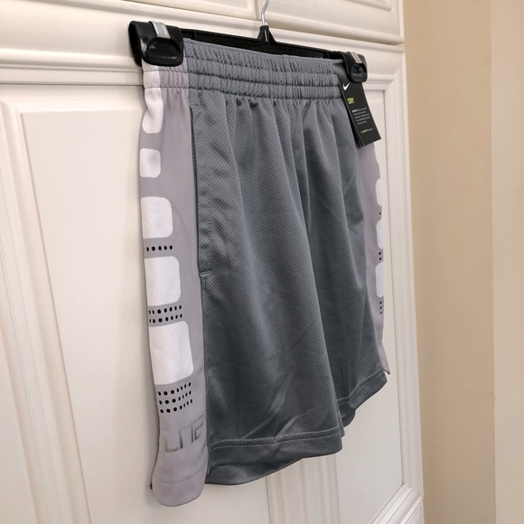 NWT Nike Elite youth basketball shorts - Picture 5 of 10